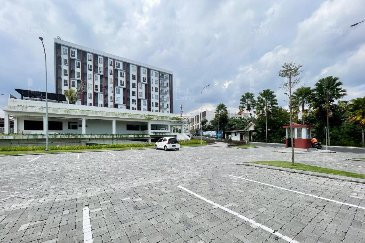 Redliving Apartemen Barsa City By Ciputra - Wm Property Yogyakarta Exterior photo