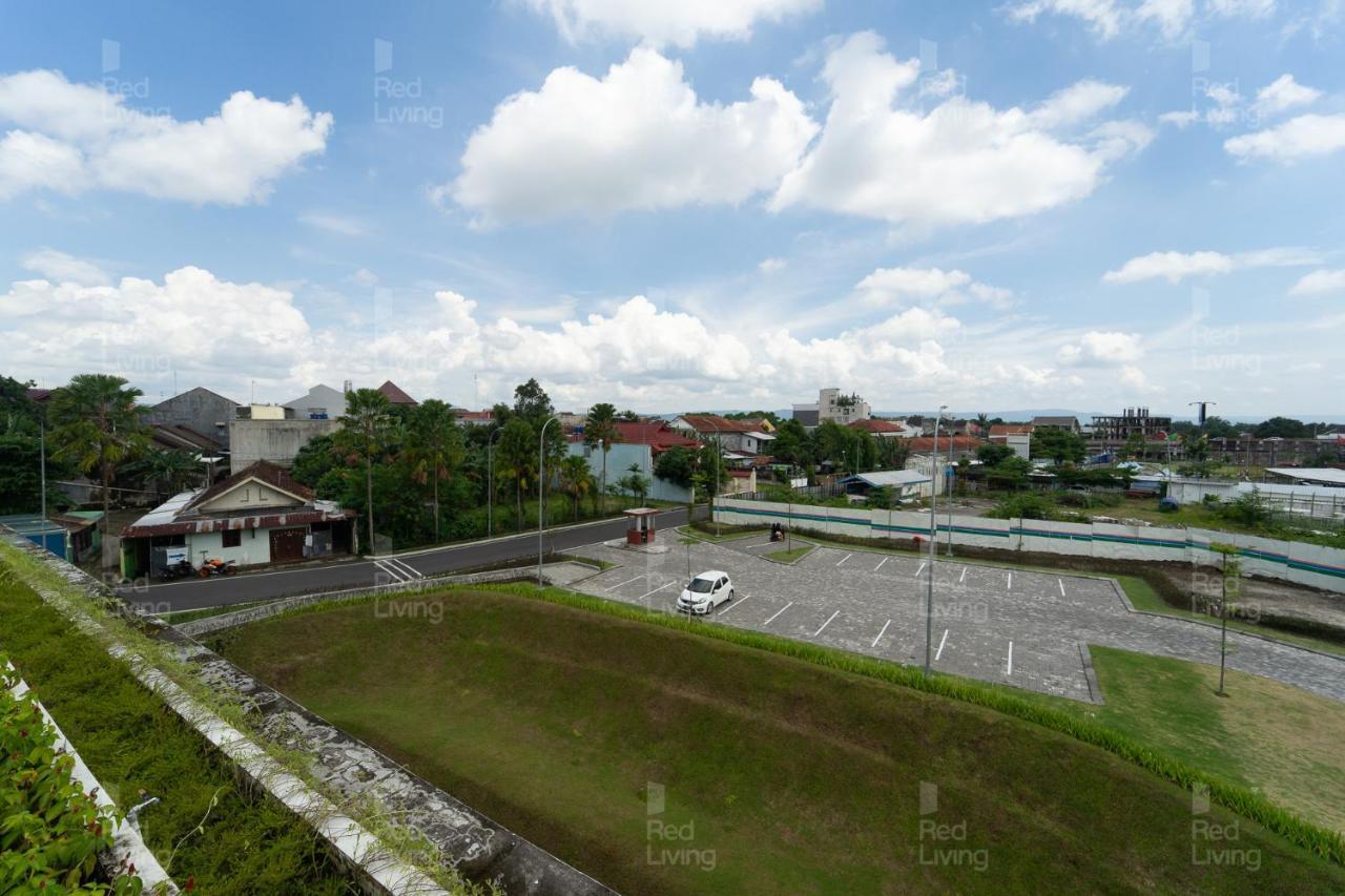 Redliving Apartemen Barsa City By Ciputra - Wm Property Yogyakarta Exterior photo
